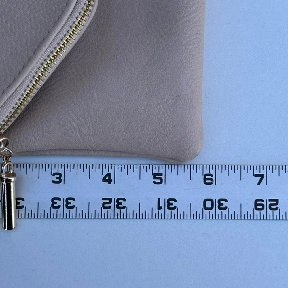 Candace Christian Napa Valley Taupe Leather Envelope Wristlet Clutch - No Strap